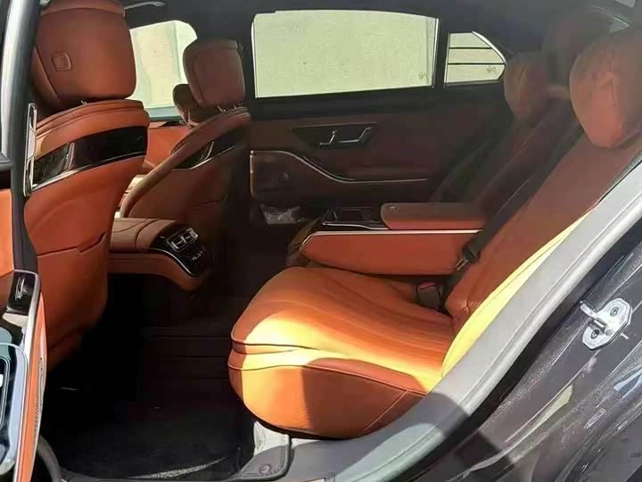 Mercedes-Benz S-Class, 2023 — фото 6 из 9