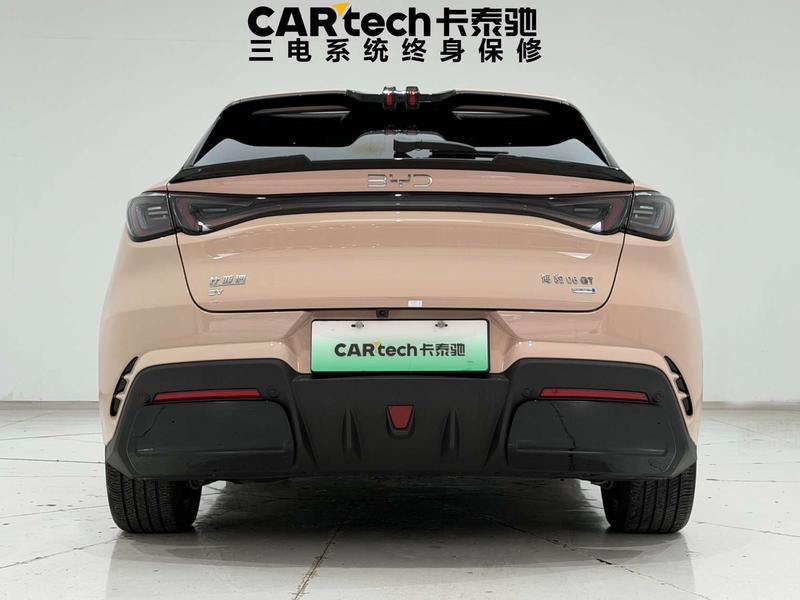 BYD Seal 06 GT, 2025 — фото 6 из 12