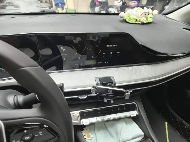 Changan Eado Plus, 2023 — фото 6 из 9