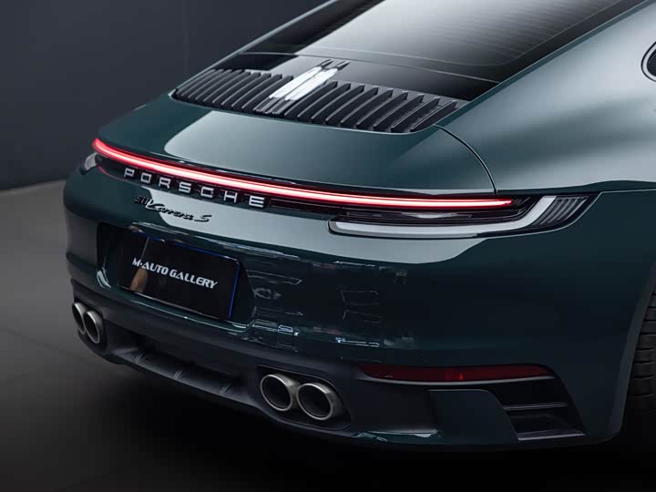 Porsche 911, 2024 — фото 7 из 9