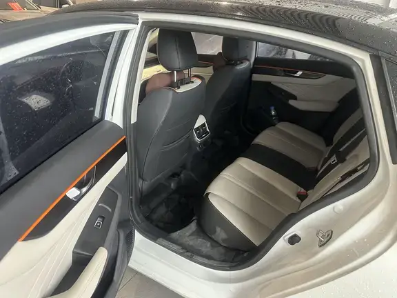 Dongfeng Aeolus Yixuan Max, 2021 — фото 8 из 9