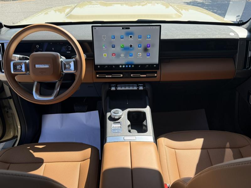 Chery iCar V27, 2026 — фото 8 из 12