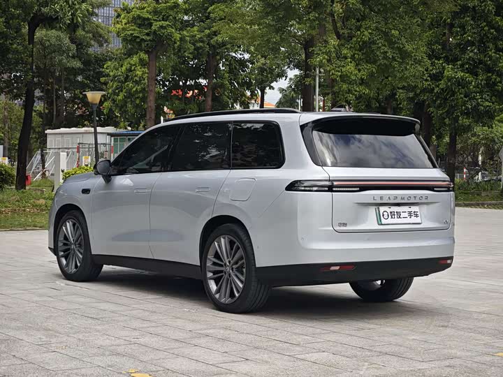 Leapmotor C16, 2024 — фото 7 из 9