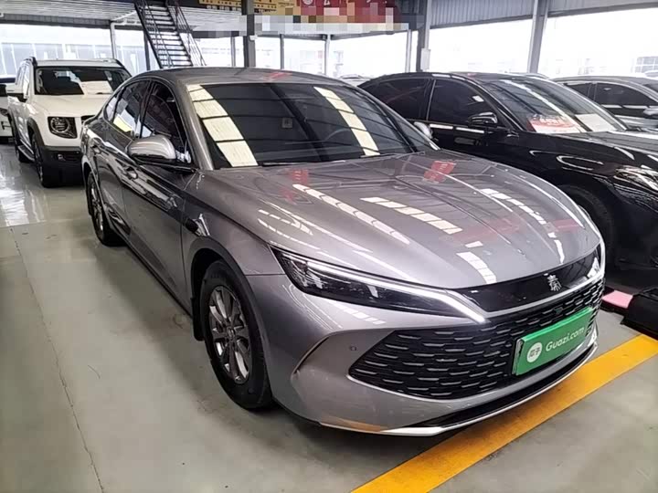 BYD Qin L, 2025 — фото 4 из 9