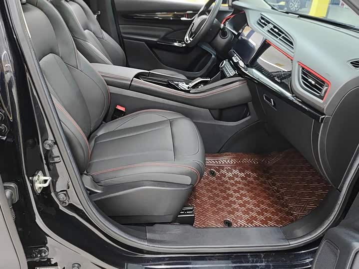 Dongfeng Aeolus AX7, 2022 — фото 8 из 9