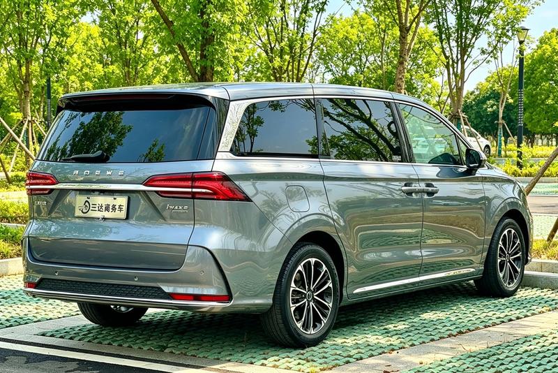Roewe iMax 8, 2023 — фото 5 из 10
