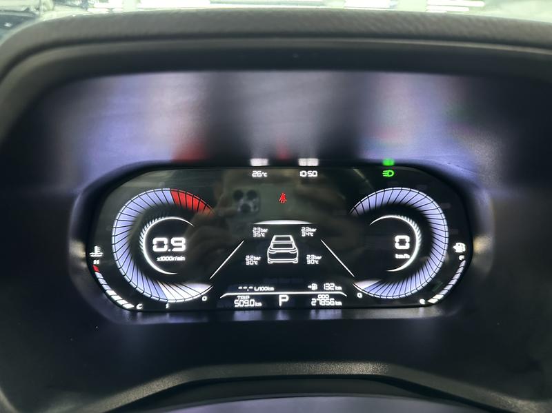 Geely Emgrand, 2022 — фото 10 из 12
