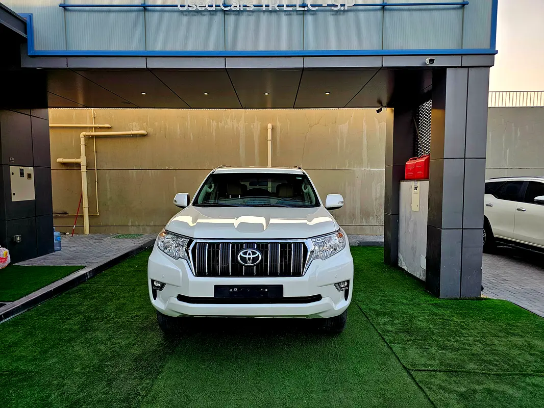 Toyota Prado, 2023 — фото 2 из 10