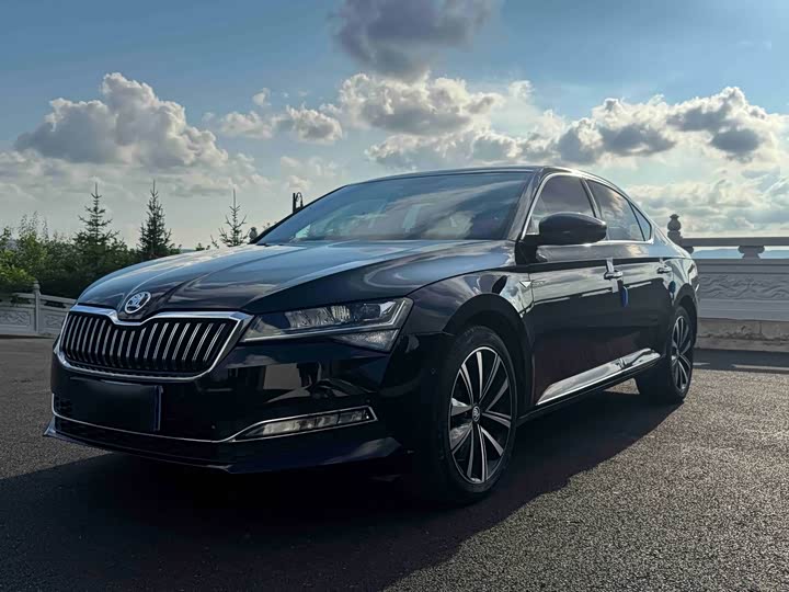 Skoda Superb, 2023 — купить в Смоленске под ключ