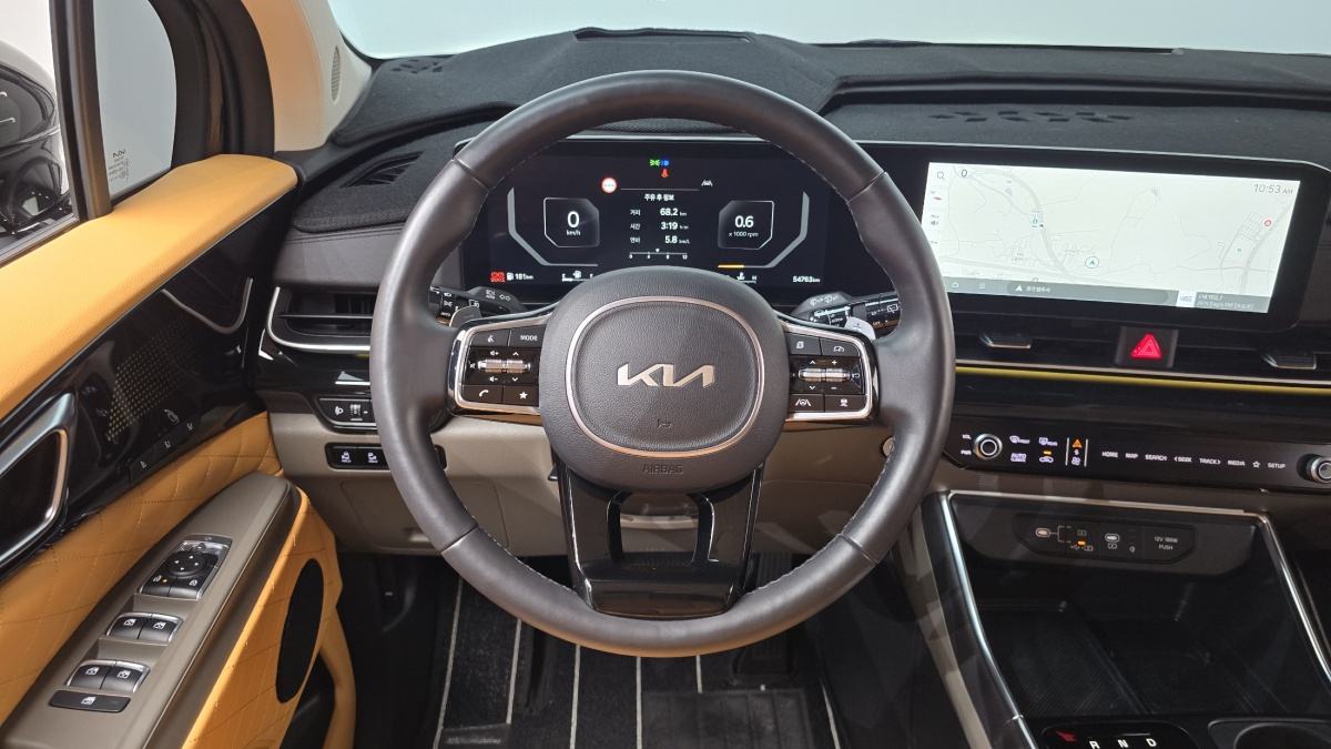 Kia Carnival, 2024 — фото 11 из 12