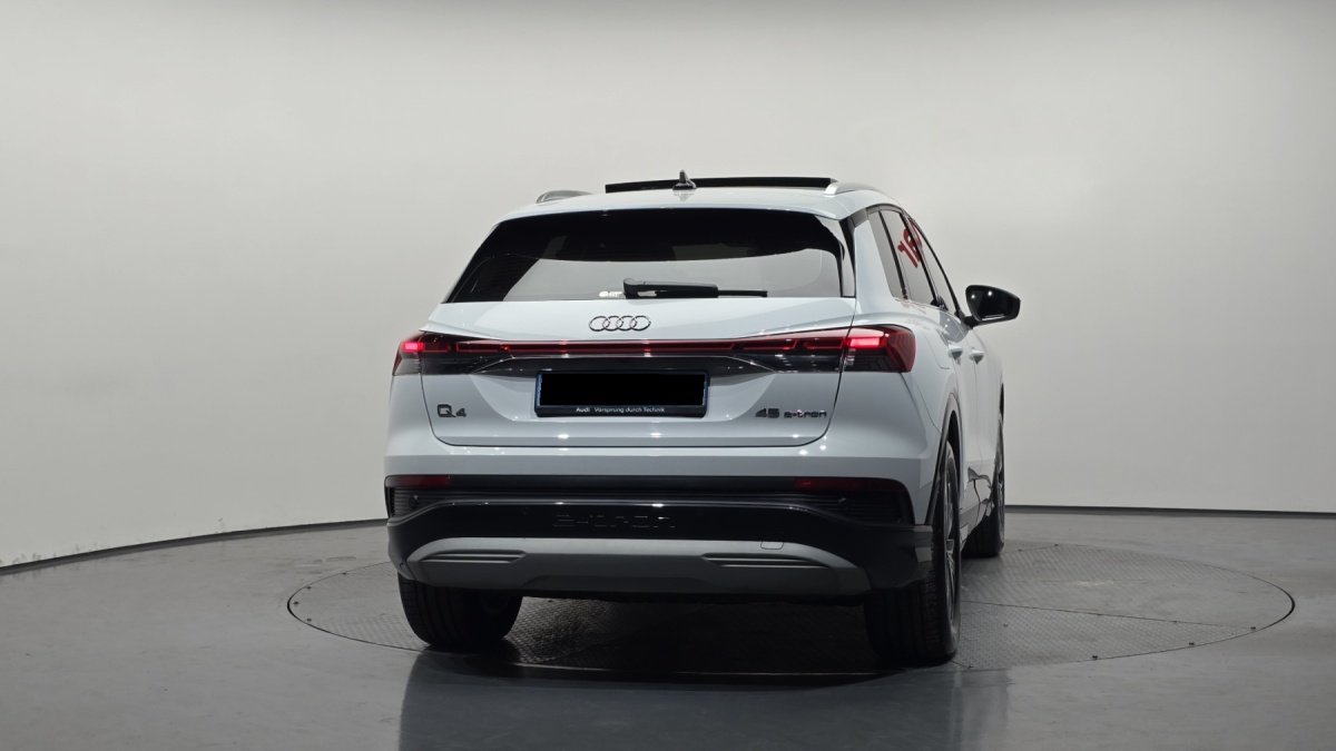 Audi Q4 e-tron, 2025 — фото 4 из 12