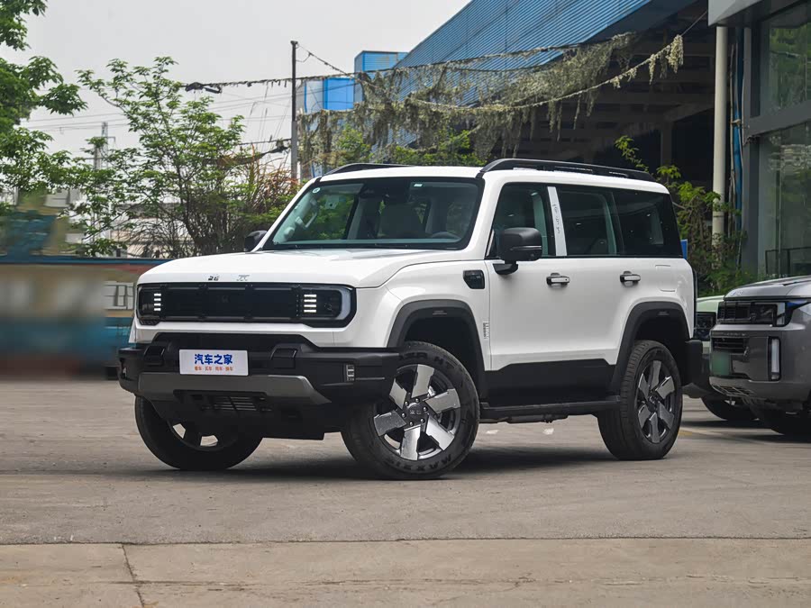 BAIC Beijing BJ40 Hybrid, 2026 — купить в Ульяновске под ключ