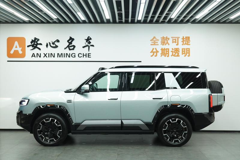BYD FangChengBao Leopard 8, 2024 — фото 3 из 12
