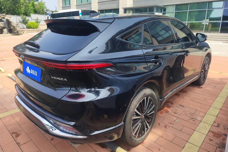 Toyota Venza, 2024 — фото 3 из 9