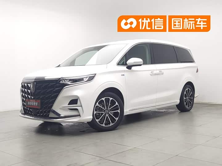 Roewe iMax 8, 2023 — купить в Санкт-Петербурге под ключ