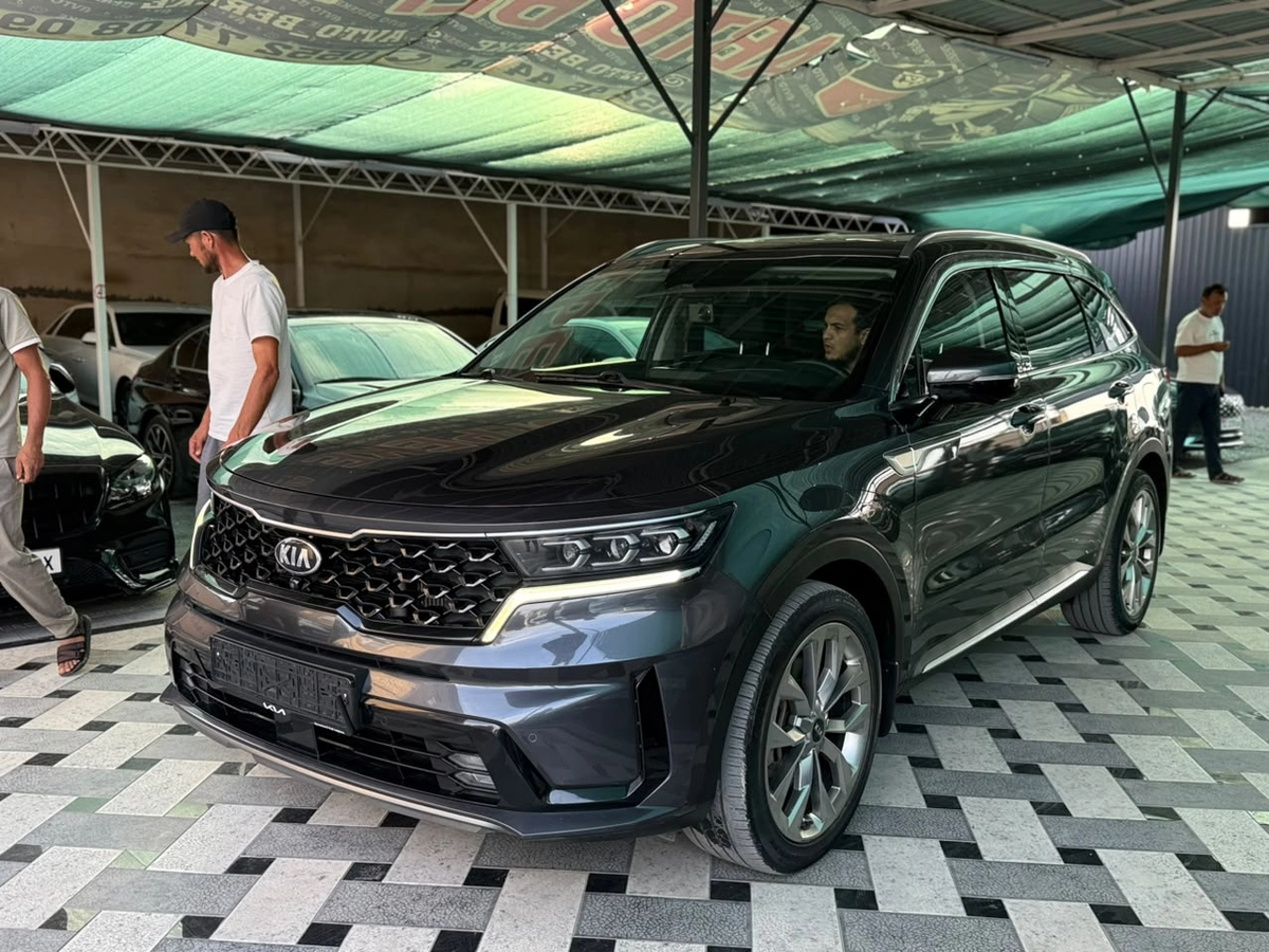 Kia Sorento, 2021 — фото 2 из 6
