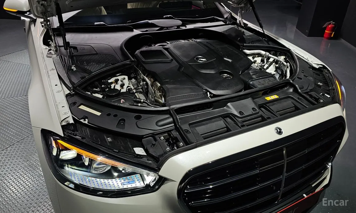 Mercedes-Benz S-Class, 2022 — фото 6 из 12