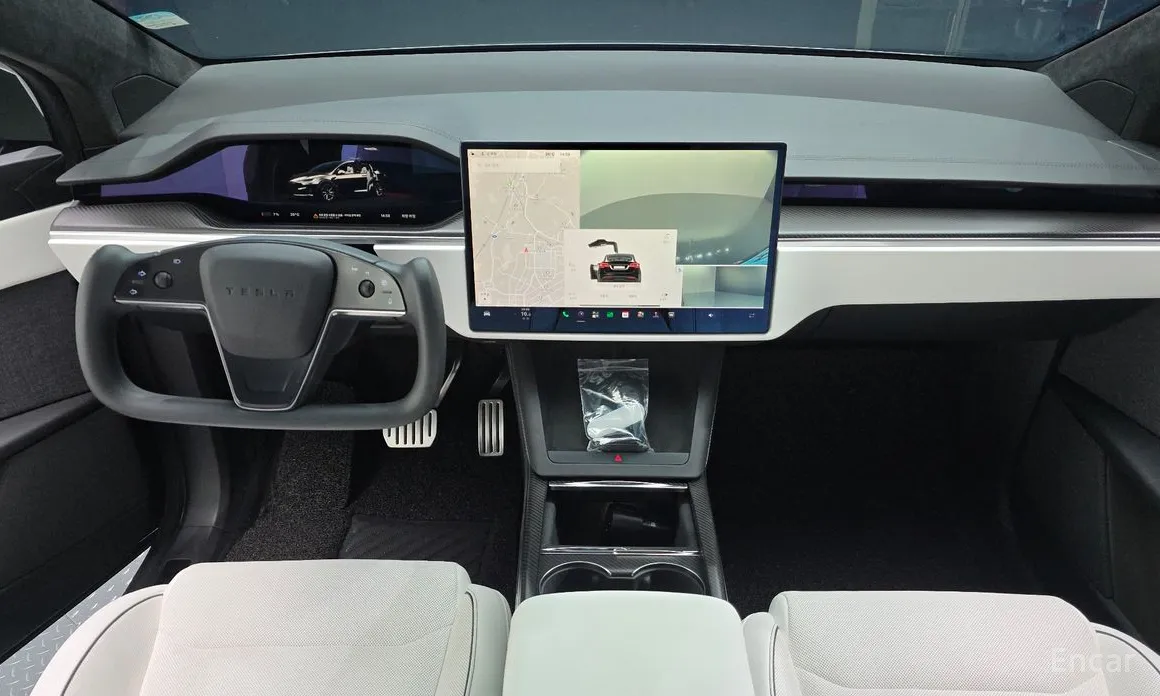 Tesla Model X, 2023 — фото 7 из 12