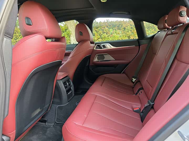 BMW i4, 2025 — фото 5 из 9