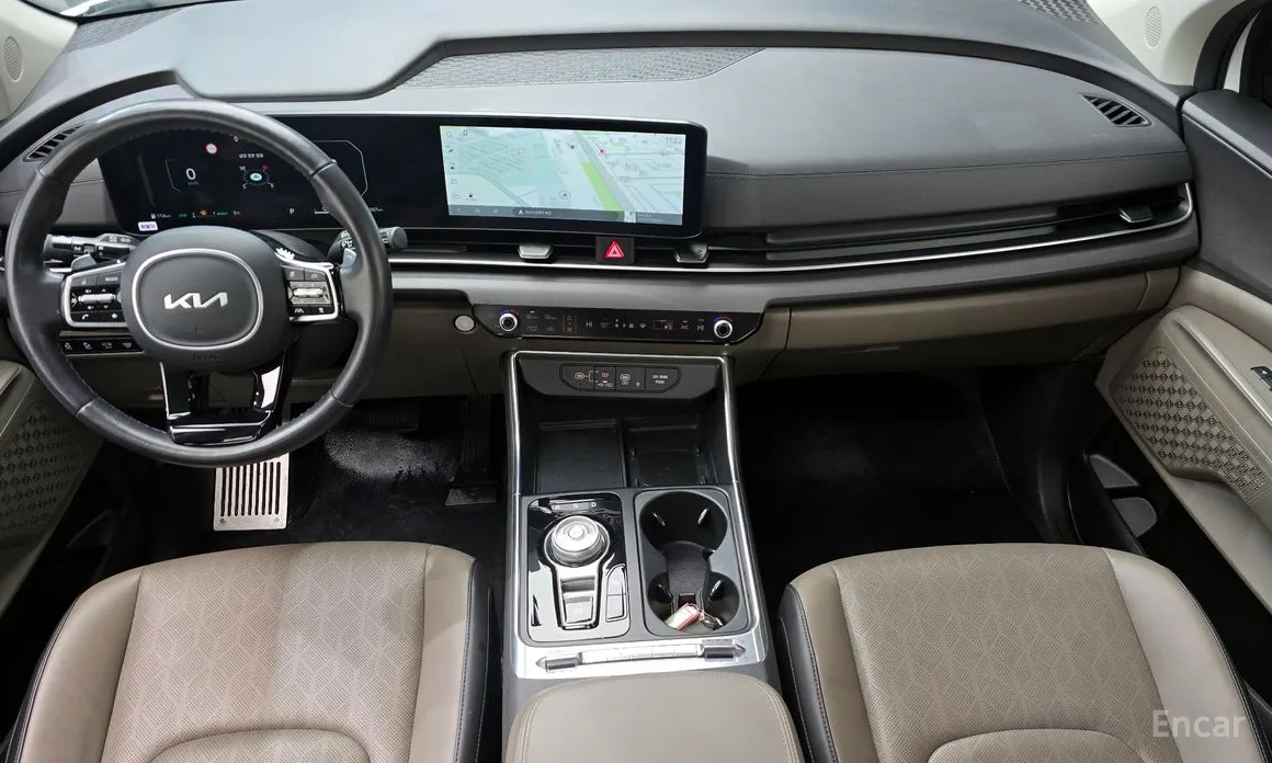 Kia Carnival, 2023 — фото 7 из 12