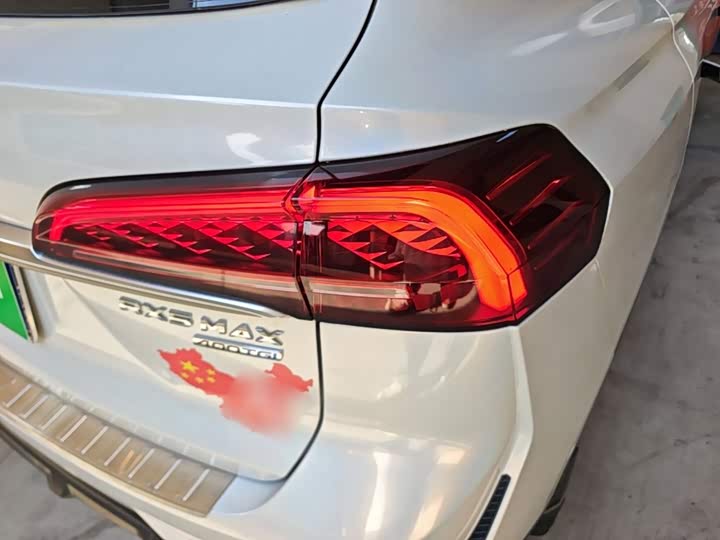 Roewe RX5 Max, 2021 — фото 8 из 9