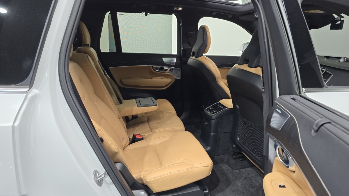 Volvo XC90, 2022 — фото 12 из 12