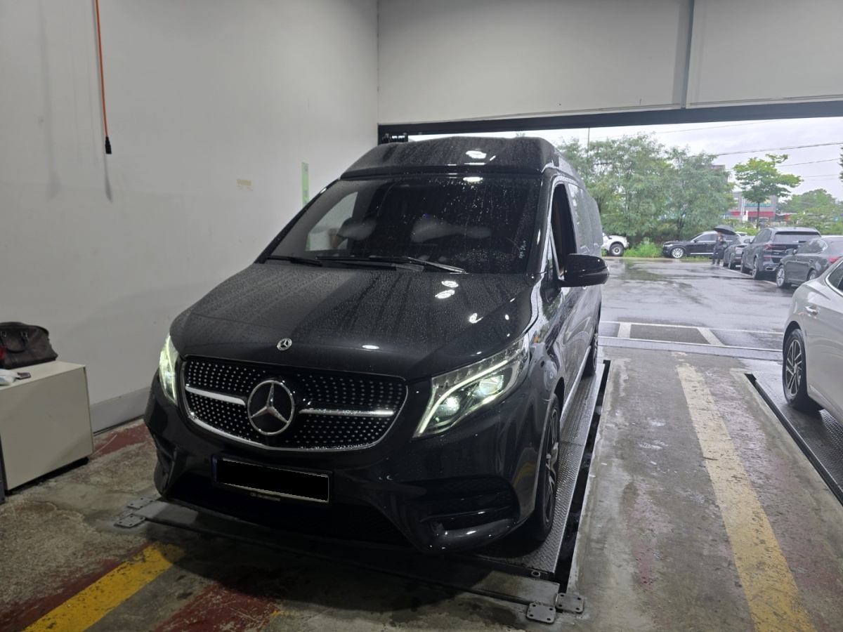 Mercedes-Benz V-Class, 2023 — купить в Курске под ключ