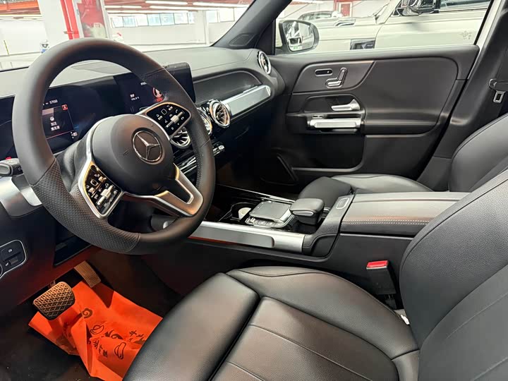Mercedes-Benz EQB, 2023 — фото 4 из 9
