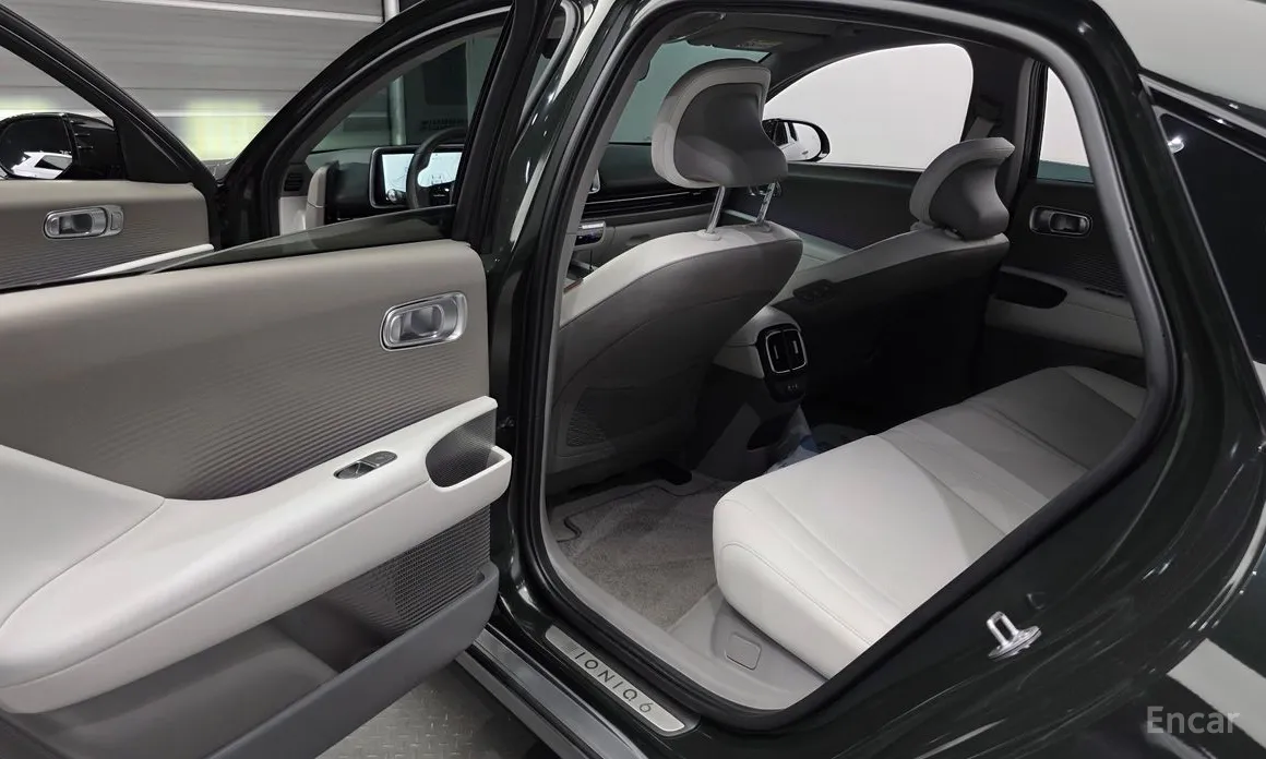 Hyundai Ioniq 6, 2023 — фото 11 из 12