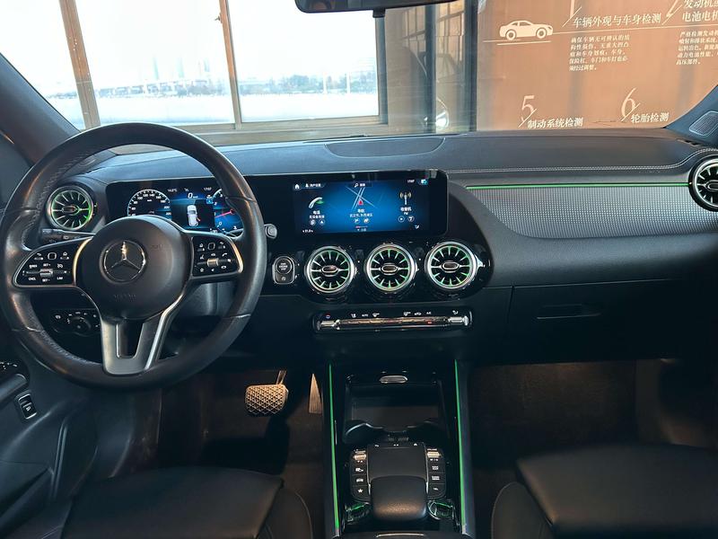 Mercedes-Benz GLA-Class, 2023 — фото 7 из 11