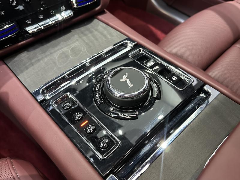 Rolls-Royce Ghost, 2022 — фото 11 из 12