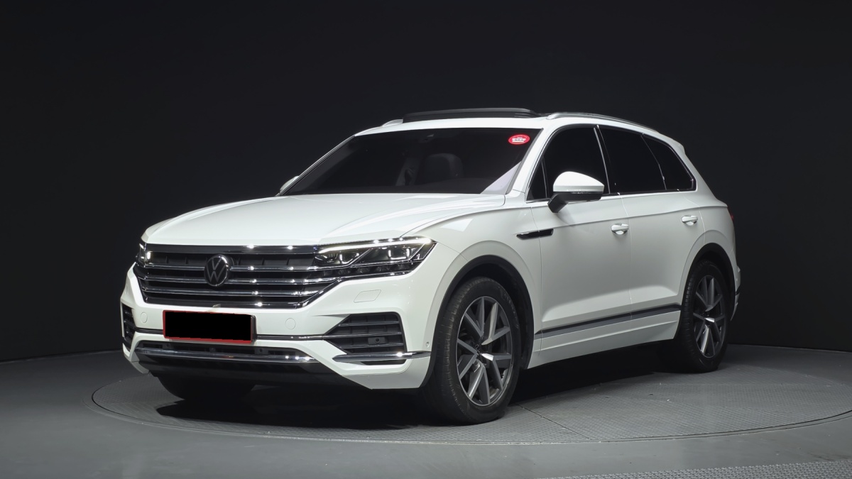 Volkswagen Touareg, 2023 — купить в Ульяновске под ключ