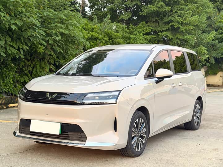 Wuling Starlight 730 Hybrid/EV, 2024 — купить в Санкт-Петербурге под ключ