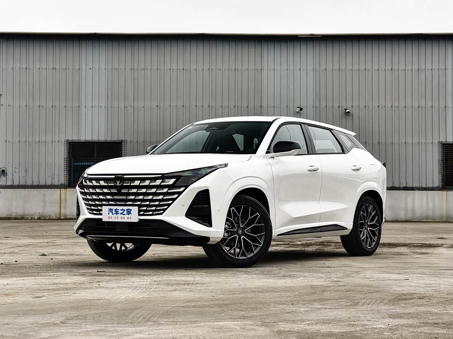 Changan UNI-Z, 2026 — купить в Санкт-Петербурге под ключ