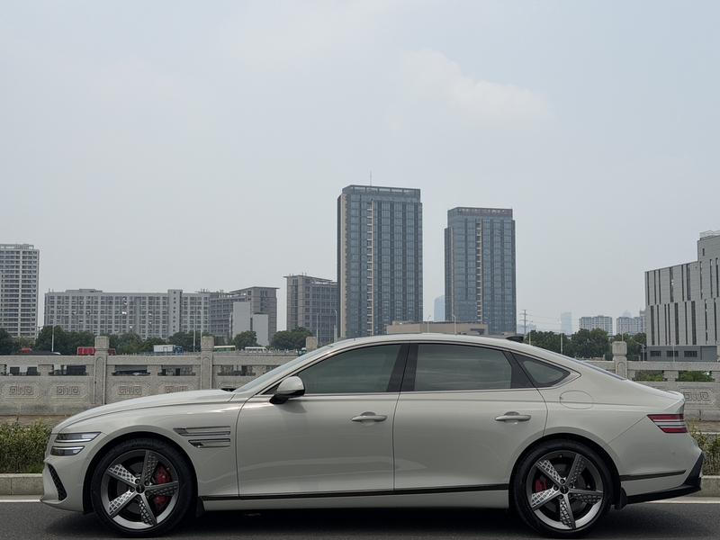 Genesis G80, 2024 — фото 3 из 12