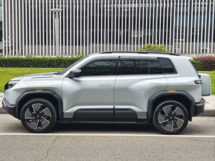 BYD FangChengBao Titanium 3 (Tai 3), 2025 — фото 5 из 9
