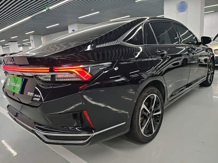 Dongfeng Aeolus Yixuan Max, 2024 — фото 7 из 9