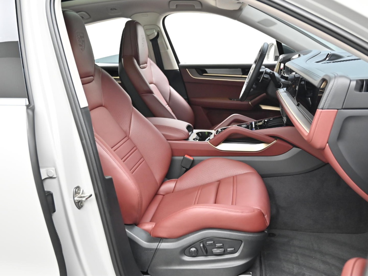 Porsche Cayenne, 2025 — фото 9 из 12
