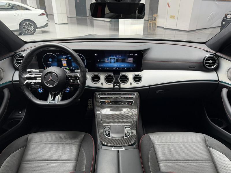 Mercedes-Benz E-Class AMG, 2023 — фото 8 из 12