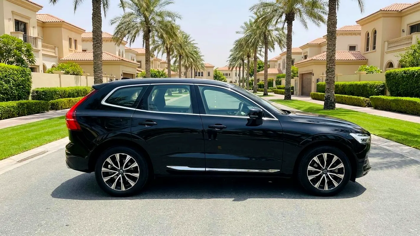 Volvo XC60, 2023 — фото 5 из 10