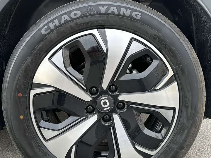 Changan Qiyuan (Nevo) Q05, 2025 — фото 8 из 9