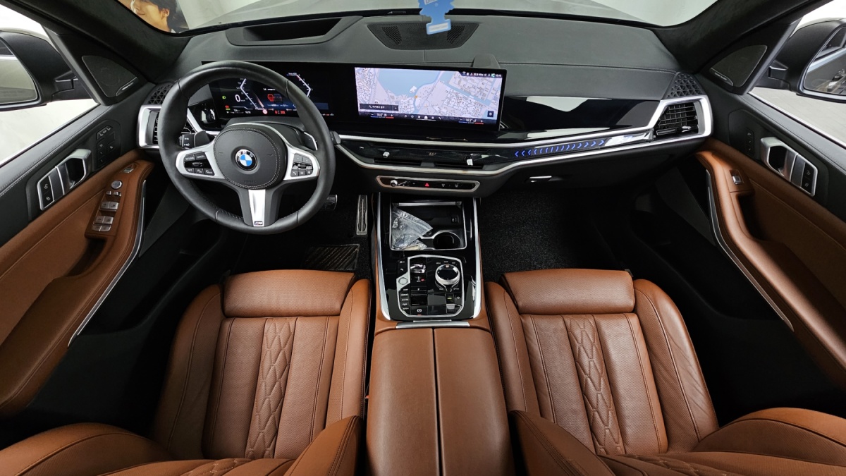 BMW X7, 2023 — фото 7 из 12
