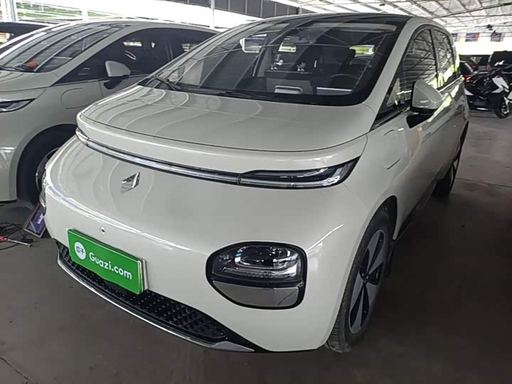 Baojun Yunduo, 2023 — купить в Казани под ключ