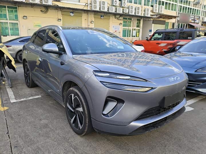 BYD Sea Lion 06 Hybrid/EV, 2025 — фото 4 из 9