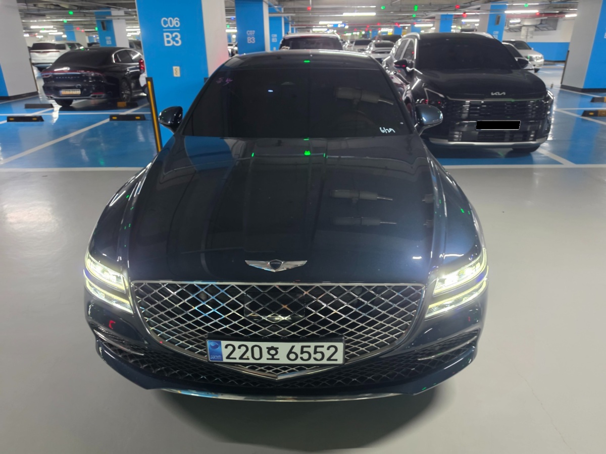Genesis G80, 2023 — купить в Москве под ключ