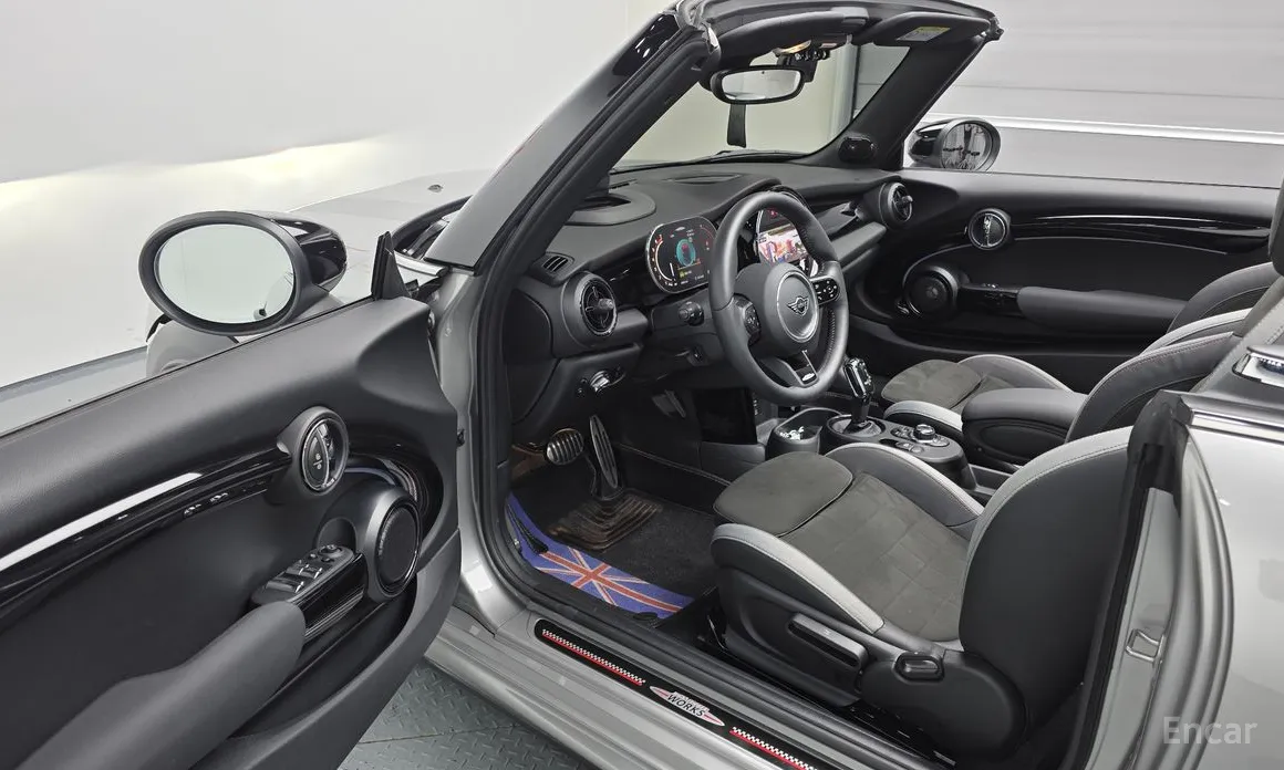 Mini Cooper Convertible, 2023 — фото 10 из 12