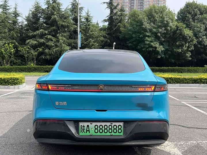 Dongfeng Yipai eπ 007, 2024 — фото 6 из 7