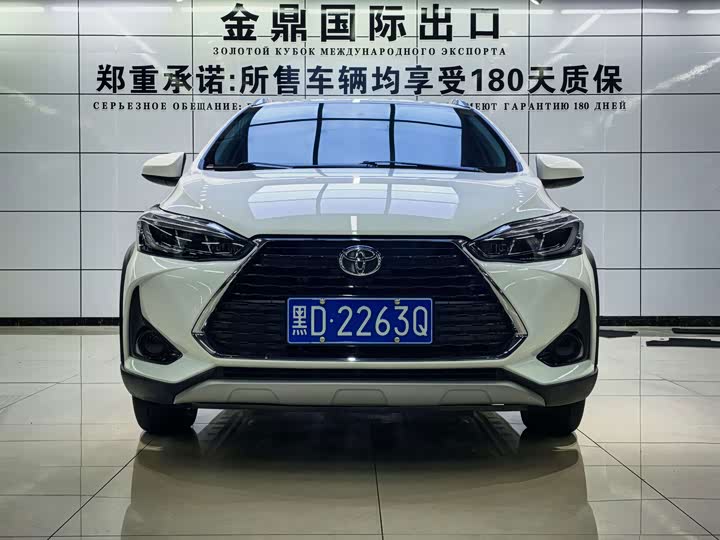 Toyota Yaris L Hatchback, 2022 — фото 2 из 9