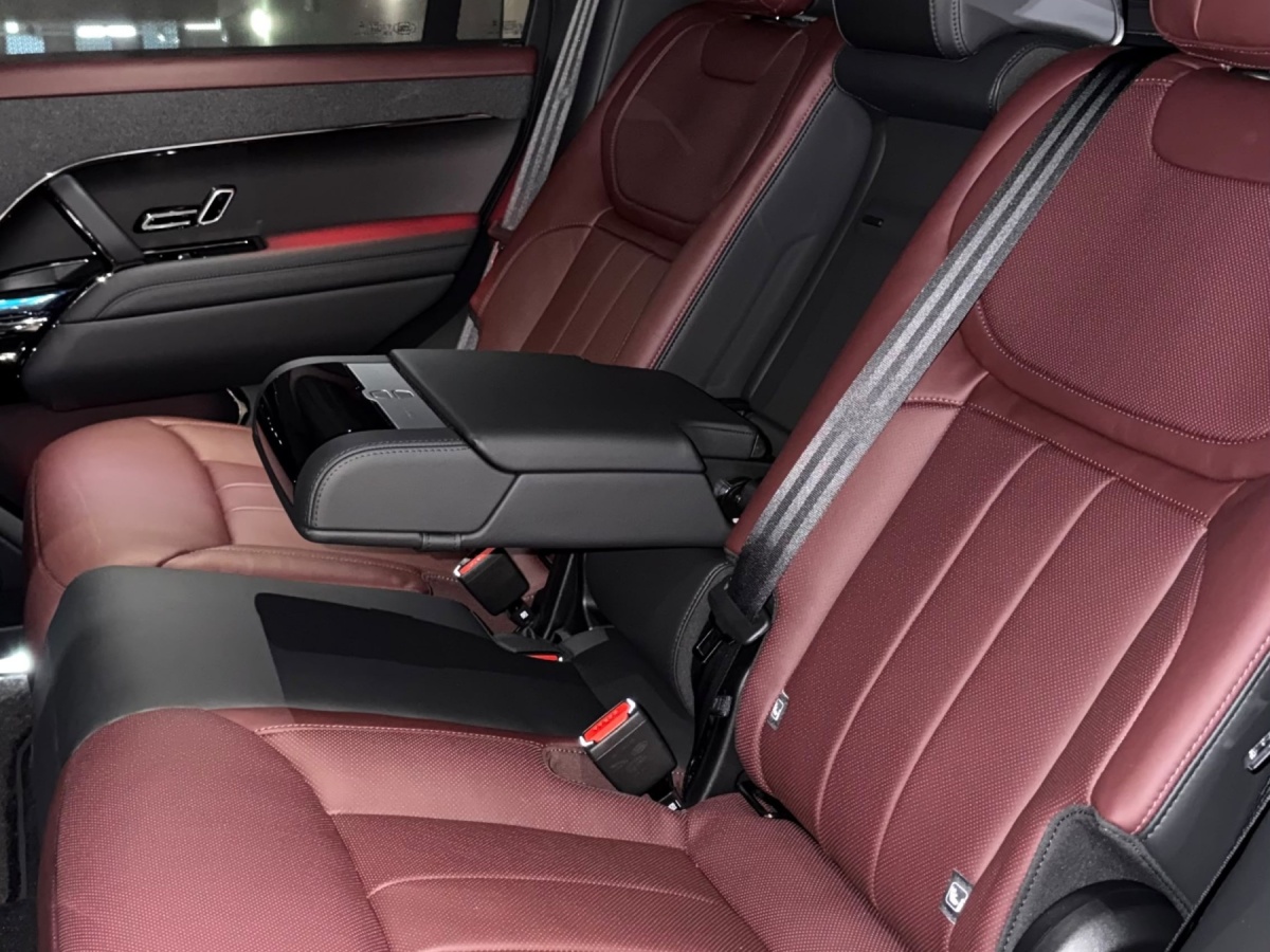 Land Rover Range Rover Sport, 2026 — фото 5 из 11