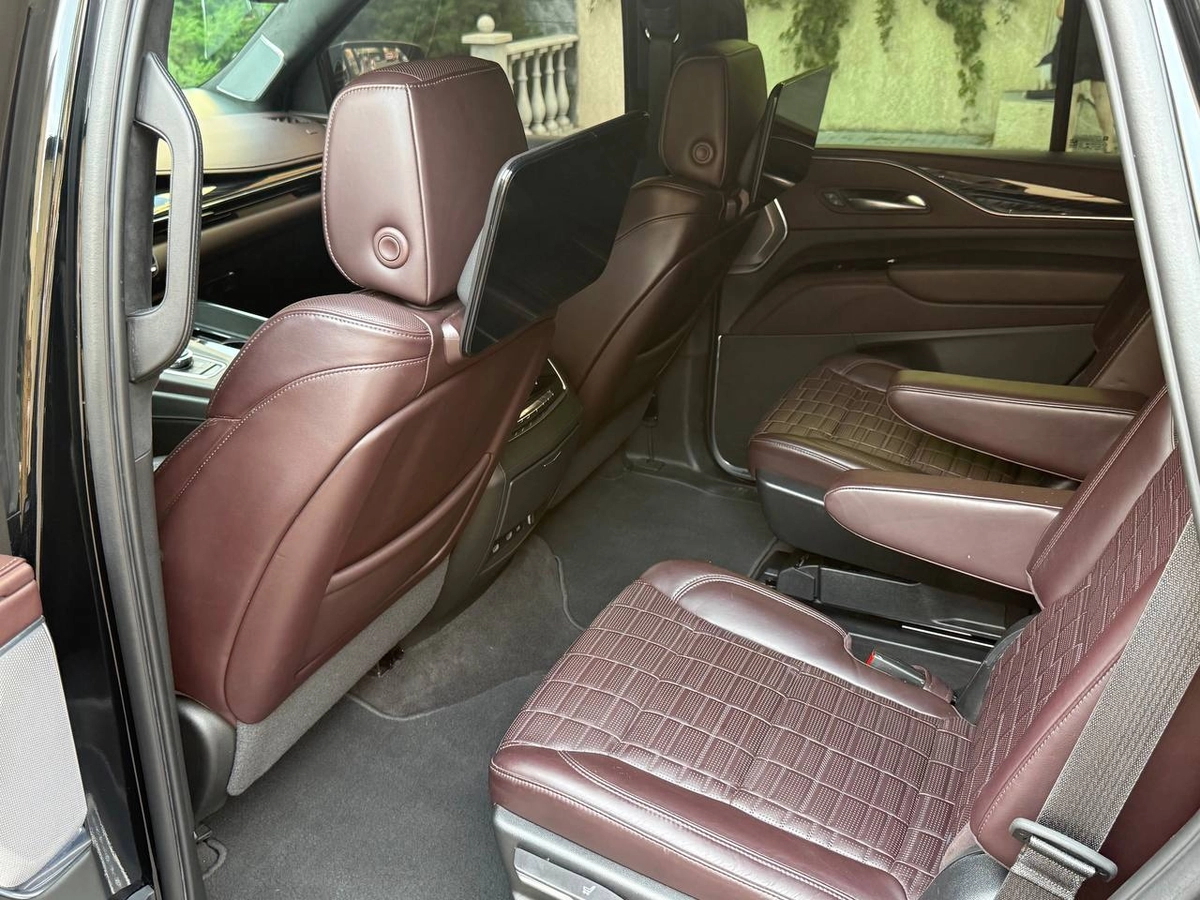Cadillac Escalade, 2022 — фото 8 из 9